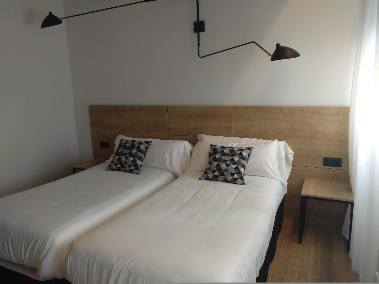 Hotel Entrerailes 卡萨拉雷纳 外观 照片